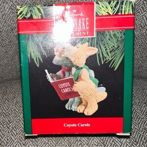 HALLMARK Keepsake 1990 COYOTE CAROLS Caroling CHRISTMAS ORNAMENT Vintage NEW HTF